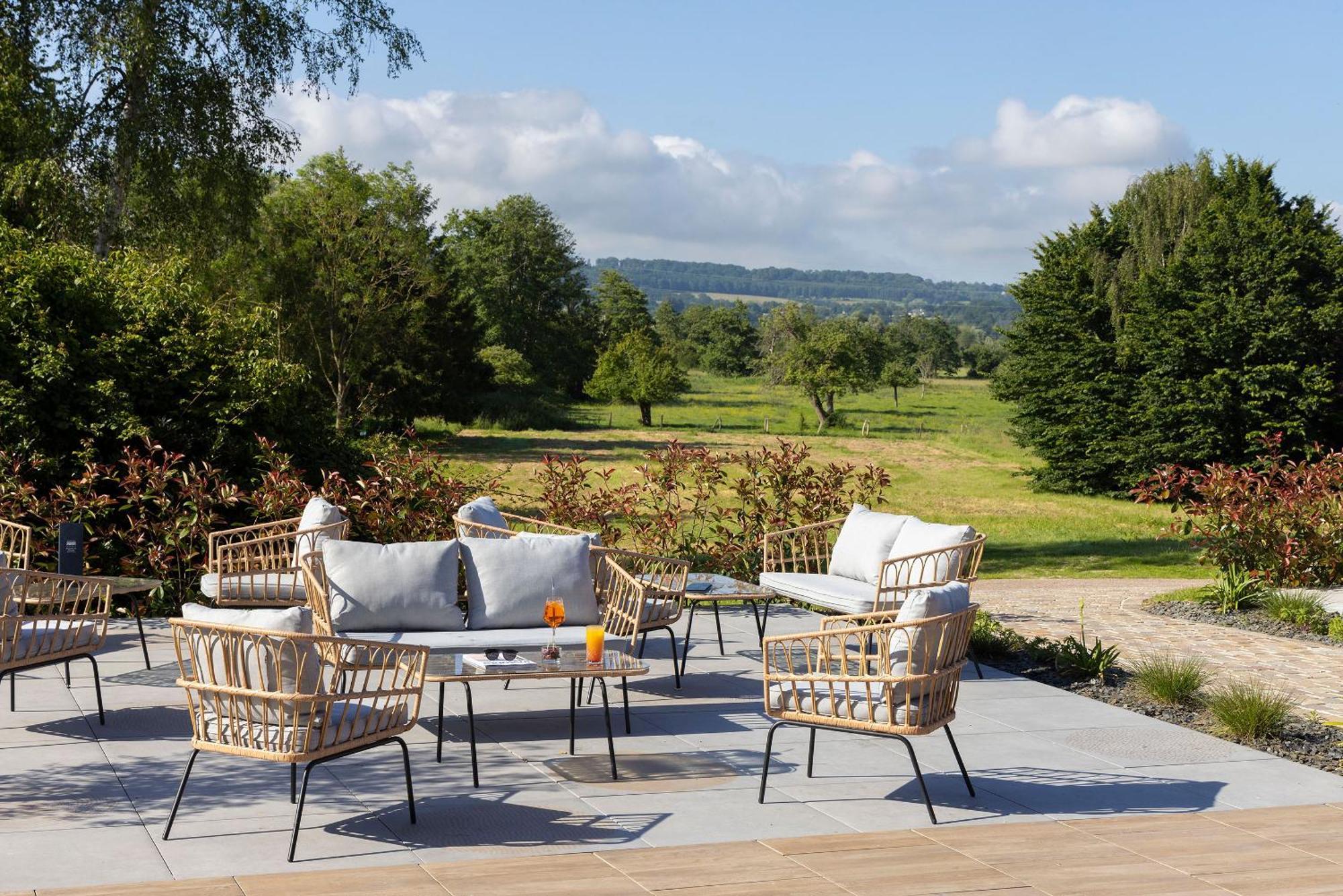 Hotel Les Jardins De Deauville Saint-Martin-aux-Chartrains Eksteriør billede